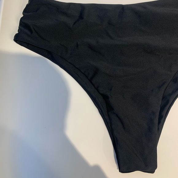 NWOT bikini bottoms - Picture 7 of 8
